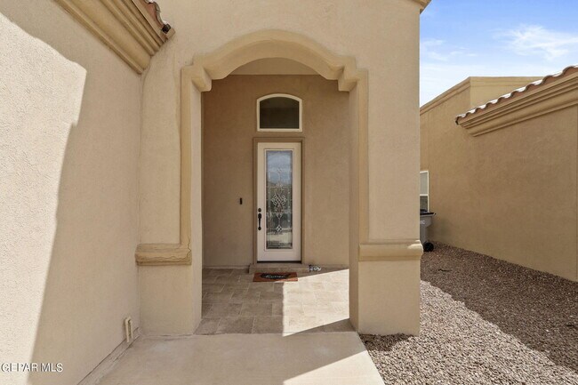 Building Photo - 3648 Grand Bahamas Dr