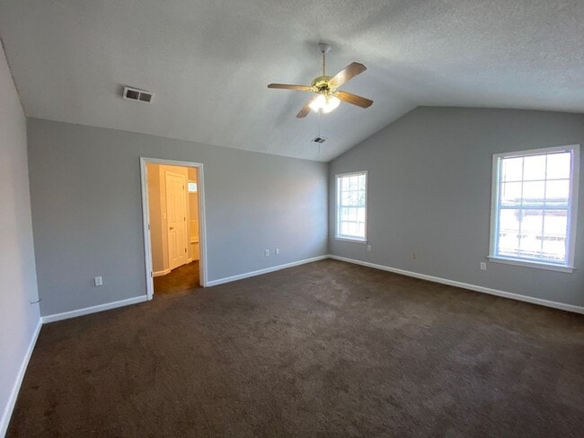 Building Photo - 6890 Water Point Cove E