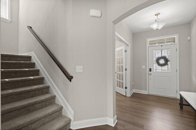 Foto del edificio - 8015 Scenic Ridge Wy