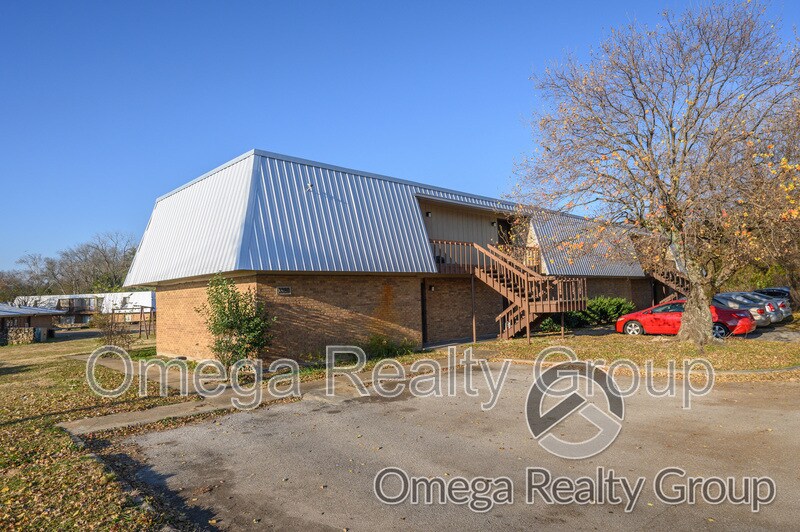 Foto principal - 3380 McGehee Rd