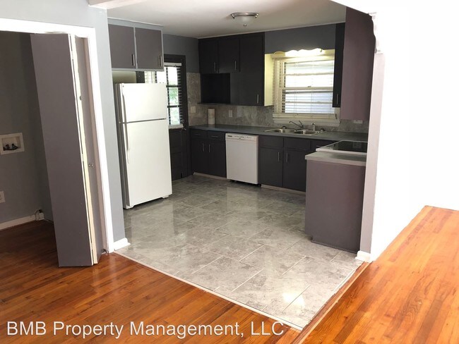 Building Photo - 2 br, 2 bath House - 235 Forest Hills Drive