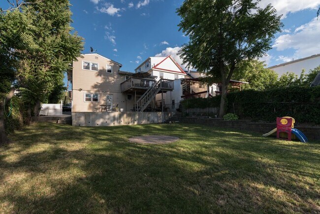 back yard - 9129 Newkirk Ave