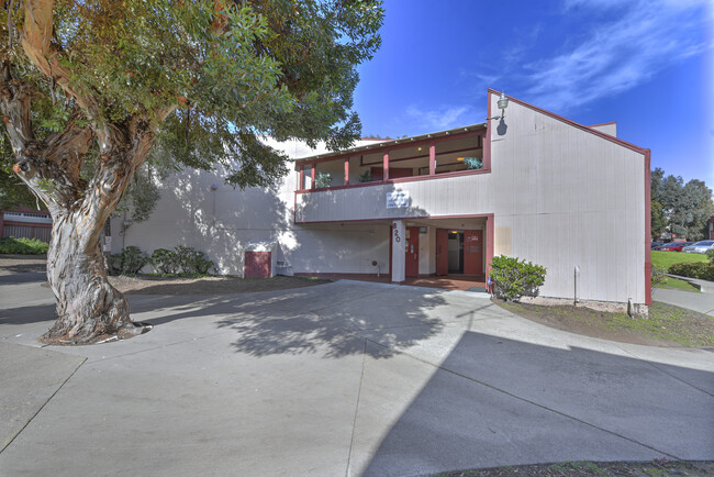 Foto del edificio - Freedom West Homes