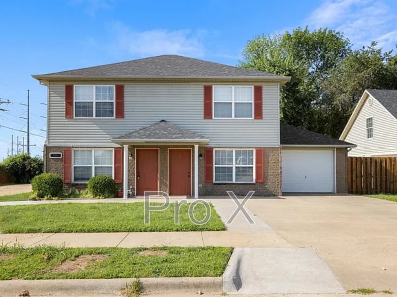 Foto principal - 3301 SW Victoria Pl