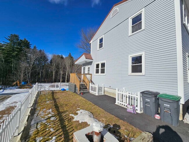 Foto del edificio - 1230 Smyth Rd