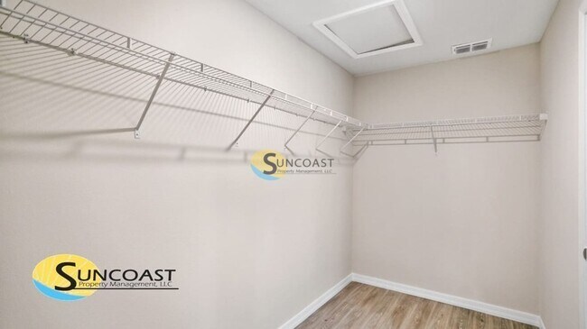 Foto del edificio - 1427 NW 20th St