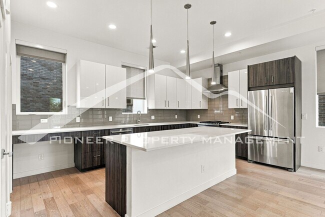 Foto del edificio - 1628 Irving St