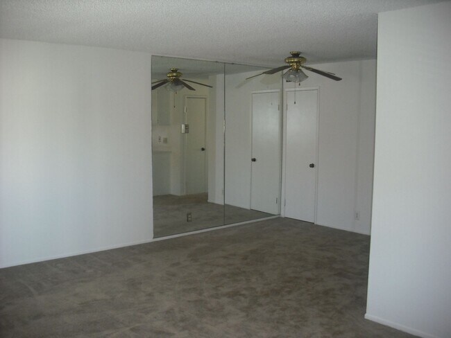 Building Photo - UPGRADED PENTHOUSE CONDO