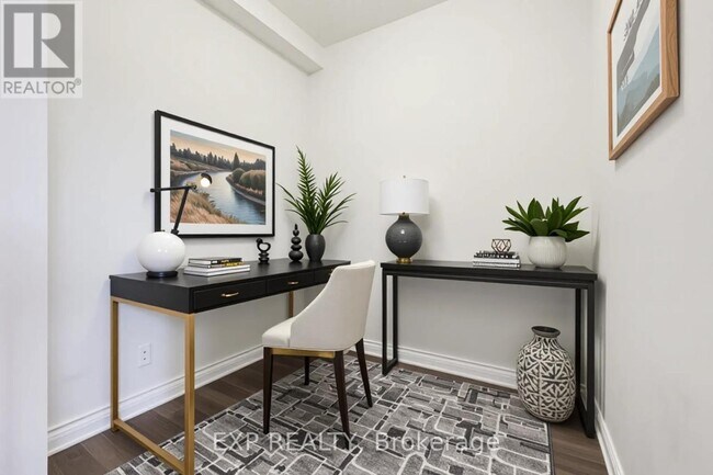 Building Photo - 89 S Town Centre Blvd