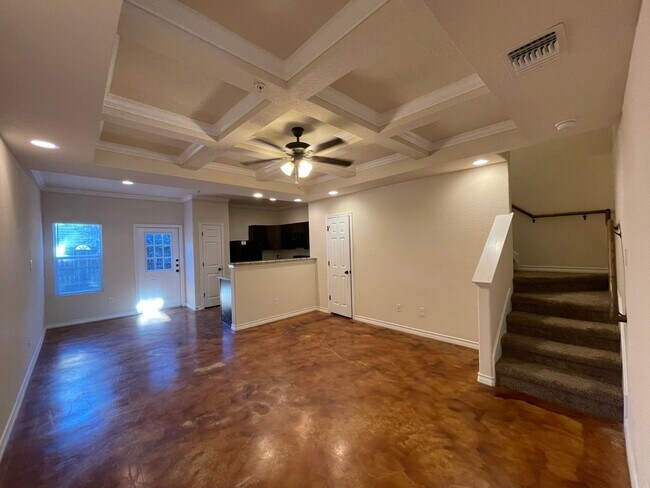 Foto del edificio - Town home for rent