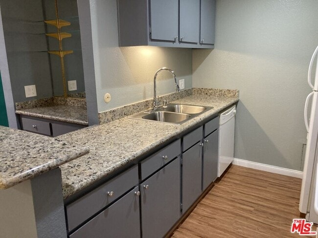 Building Photo - 5114 Raintree Cir