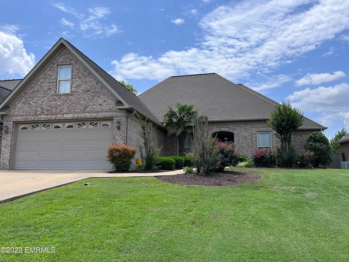 8375 Ole Cobblestone Dr, Meridian, MS 39305 House Rental in Meridian