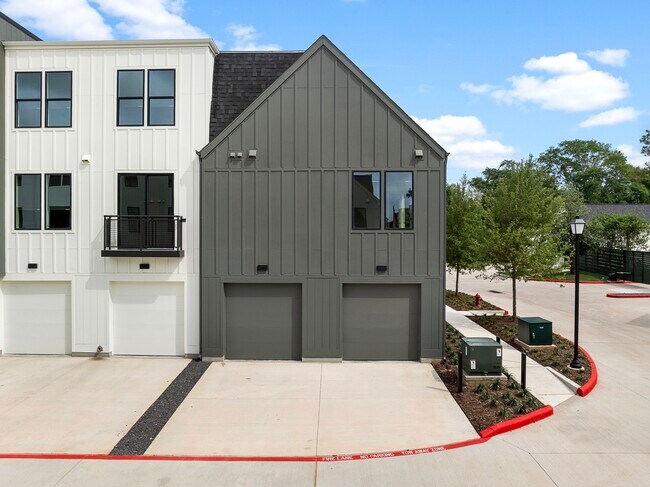 Foto del edificio - 1941 Sawdust Rd