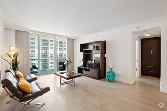 Building Photo - 3001 S Ocean Dr