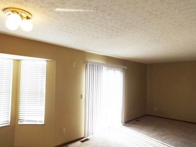 Foto del edificio - 2157 Dunkeld Drive
