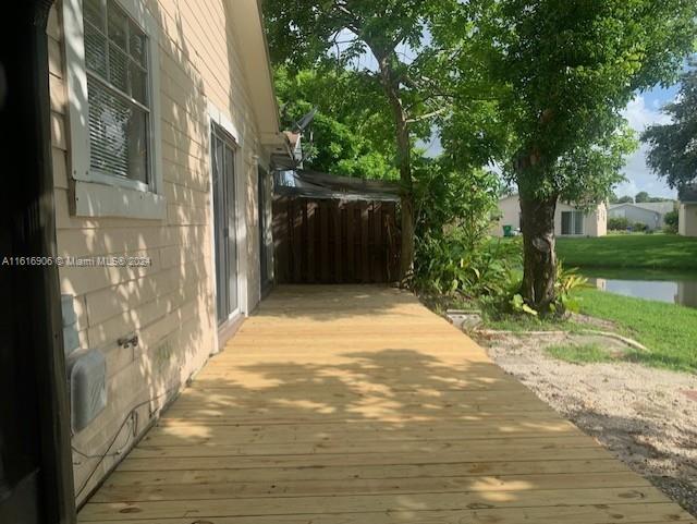 Building Photo - 3321 Ivy Way