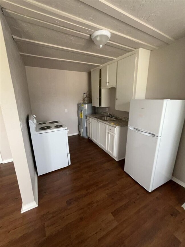 Foto del edificio - 410 SW 14th St