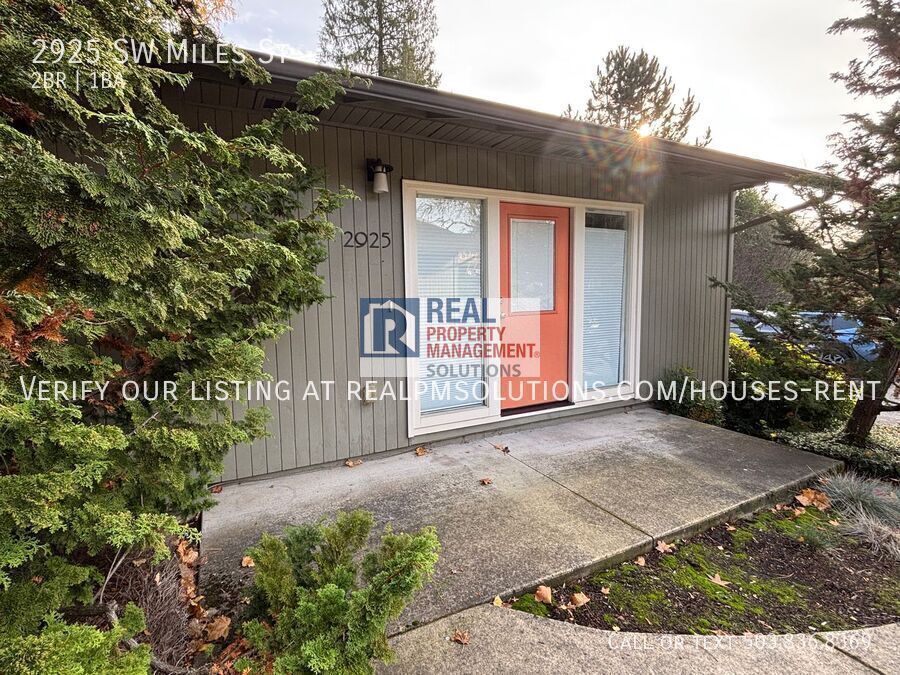 Photo - 2925 SW Miles St-