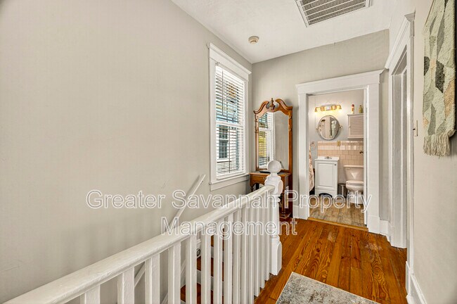 Foto del edificio - 530 E 35th St