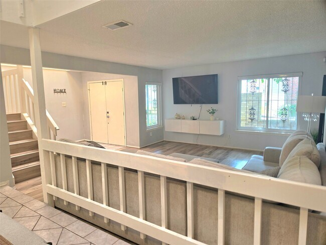 Foto del edificio - 13638 Garden Grove Ct