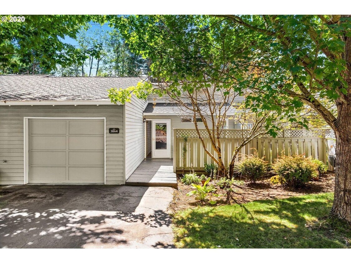 3864 Botticelli, Lake Oswego, OR 97035 Condo for Rent in Lake Oswego