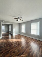 Building Photo - 1911 Park Ave