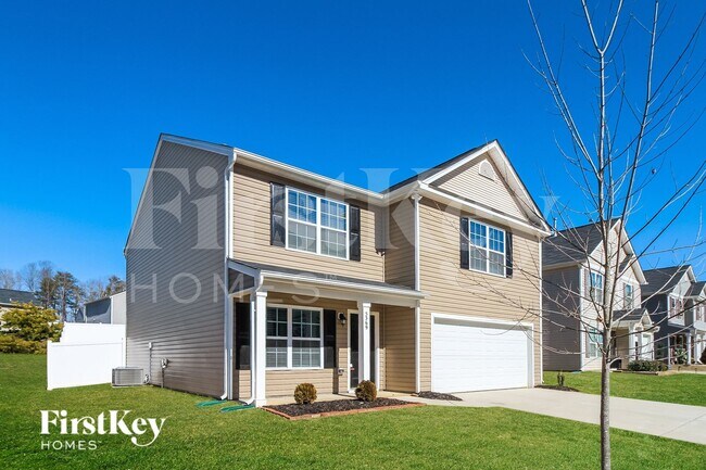 Building Photo - 5369 Northridge Dr