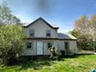 Building Photo - 4633 Garth Rd