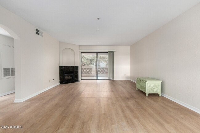 Building Photo - 5104 N 32nd St