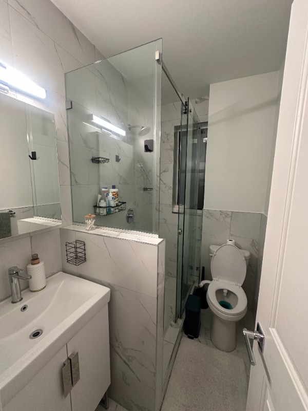 Photo - 3245 Perry Ave Apartment