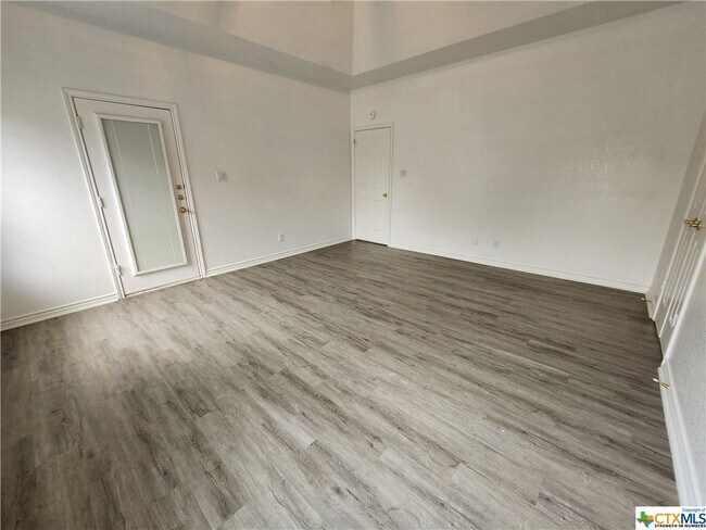 Foto del edificio - 380 Las Brisas Blvd