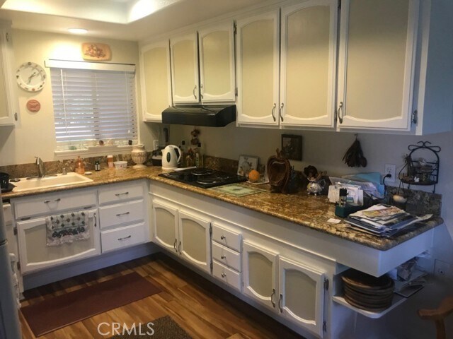 Foto del edificio - 859 Ronda Mendoza