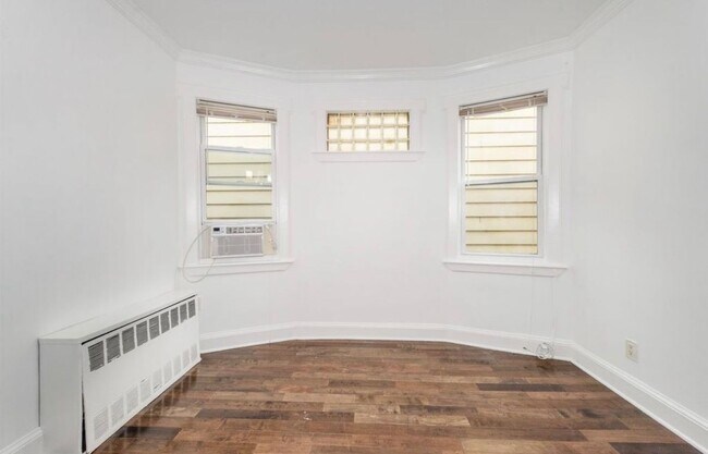 Foto del edificio - 210 Wilkinson Ave