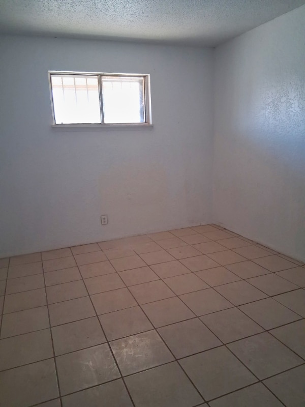 Foto del edificio - 4429 Moonlight Ave