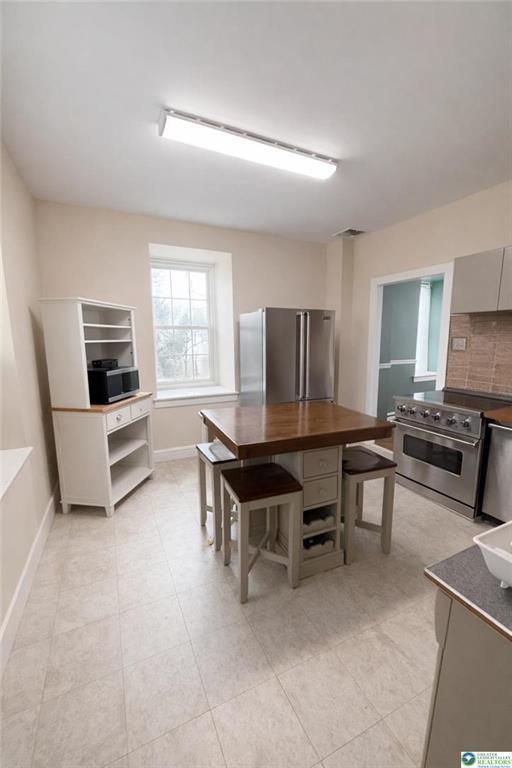 Foto del edificio - 10637 Schantz Rd