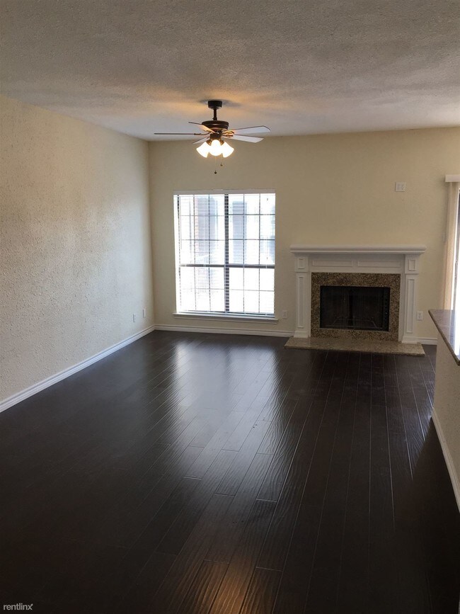 Building Photo - 1 br, 1 bath Condo - 7025 Hemlock Ave Apt 208