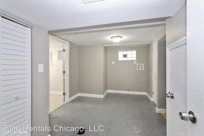 Building Photo - 3 br, 2 bath House - 2122 E. 97th St.