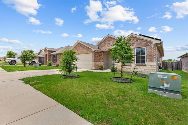 Building Photo - 21020 Price Daniel Dr