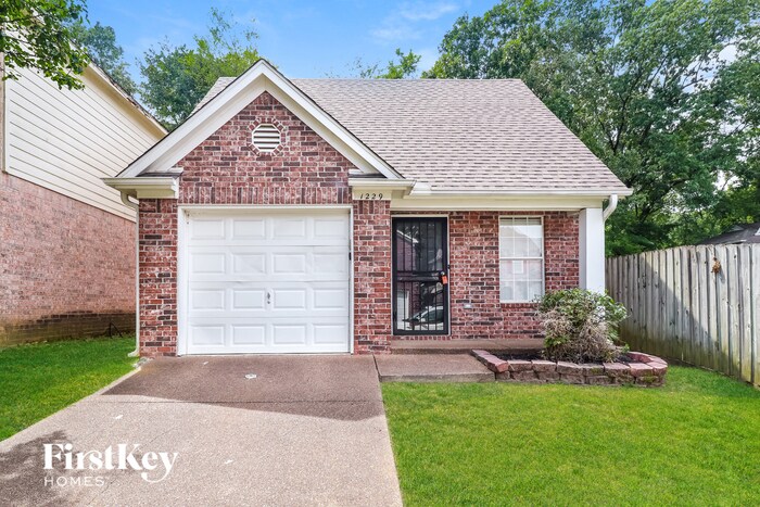 Foto principal - 1229 Calebs Ridge Dr