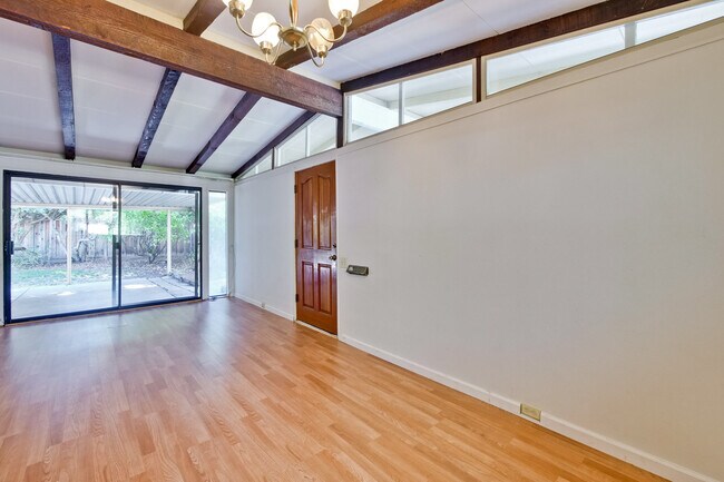 Foto del edificio - 510 Ashton Ave