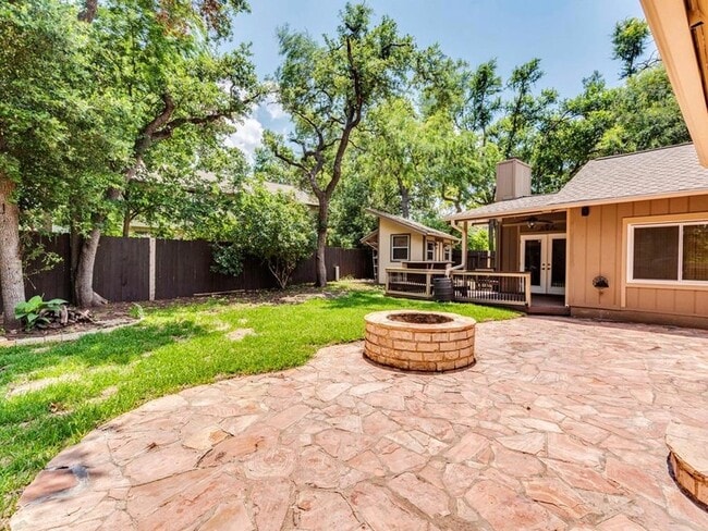 Foto del edificio - 808 Timber Trail