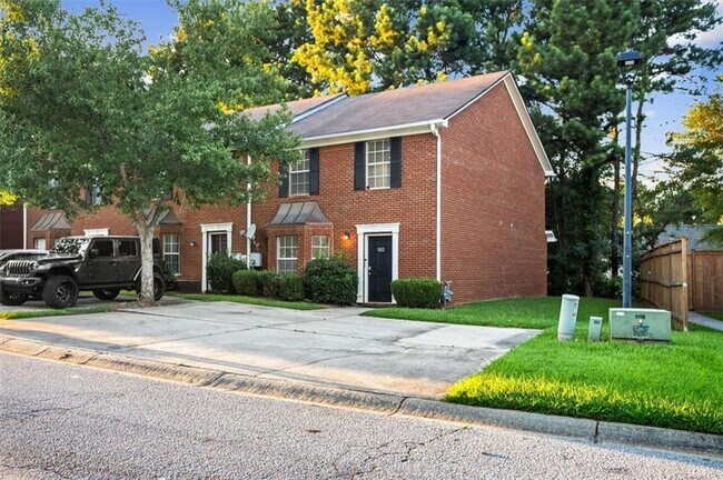 Foto del edificio - 5812 Wind Gate Ln