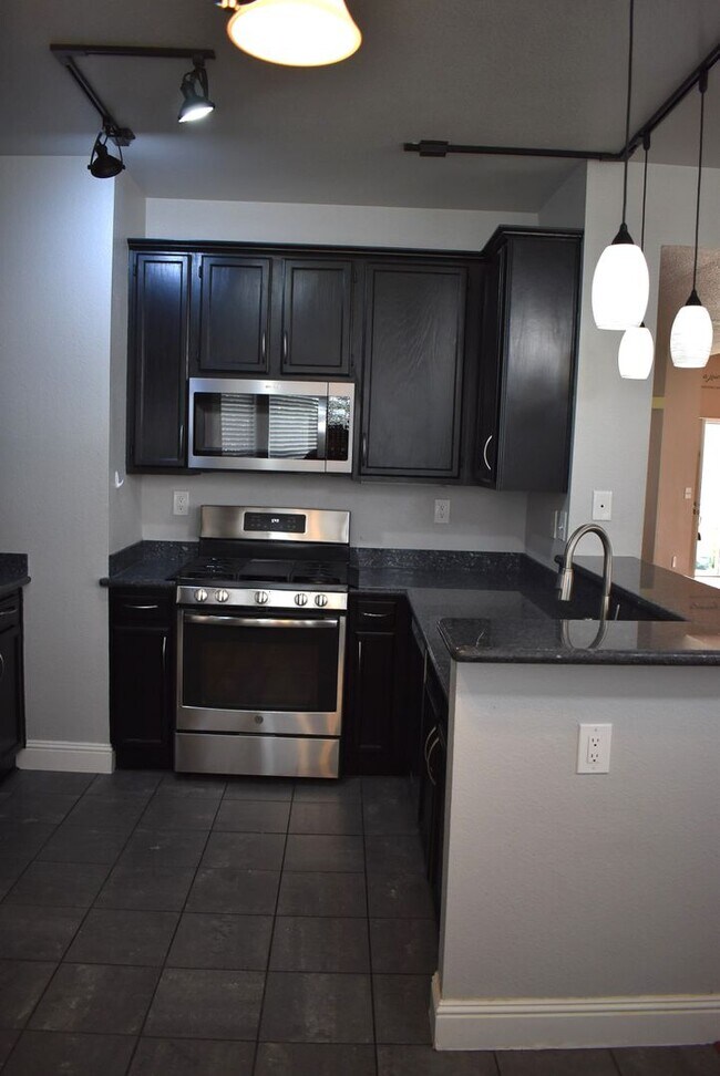 Foto del edificio - Charming Vacaville Home close to Shopping ...