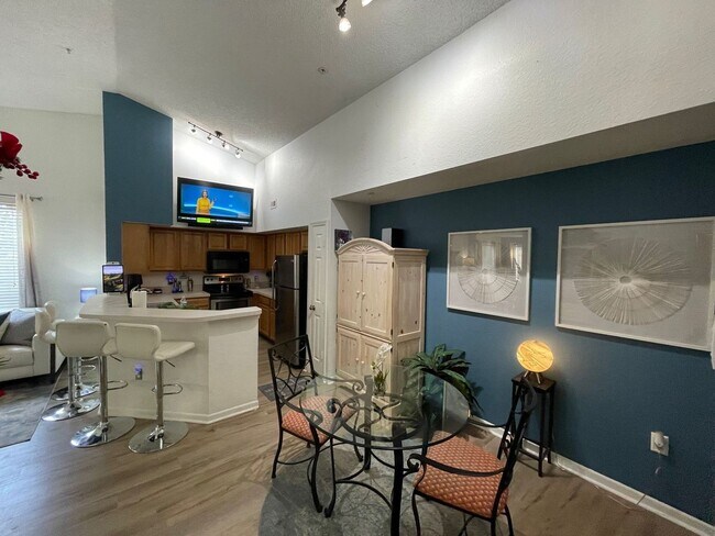 Foto del edificio - 13103 Mulberry Park Dr