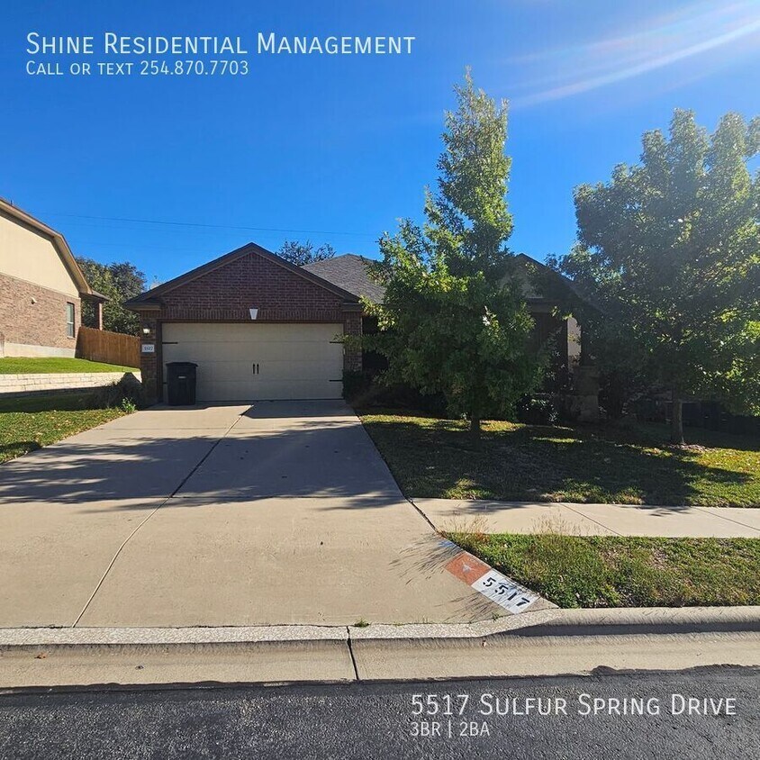 Foto principal - 5517 Sulfur Spring Dr