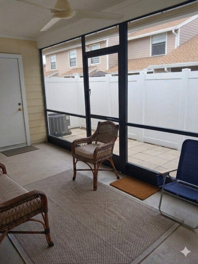 Foto del edificio - 402 Lakewood Dr