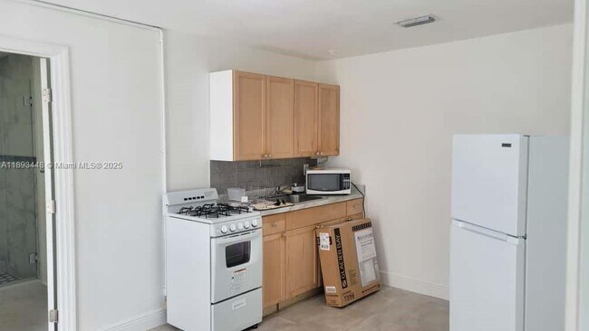 Building Photo - 13701 SW 180th Terrace