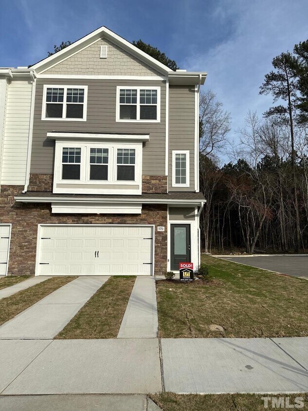 5220 Stream Stone Way, Brentwood, NC 27616 Townhome Rentals in