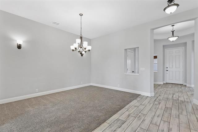 Foto del edificio - 5401 Strong Stead Dr