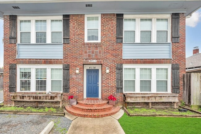 Foto del edificio - 4114 Lamar St